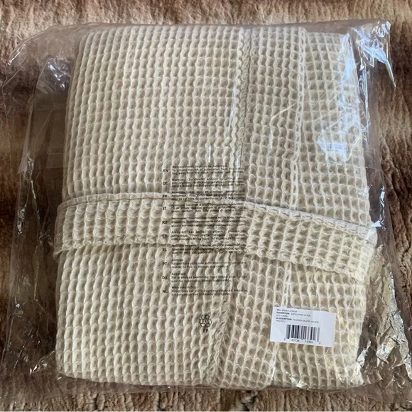 Parachute Waffle Robe Tan - Picture 2 of 4